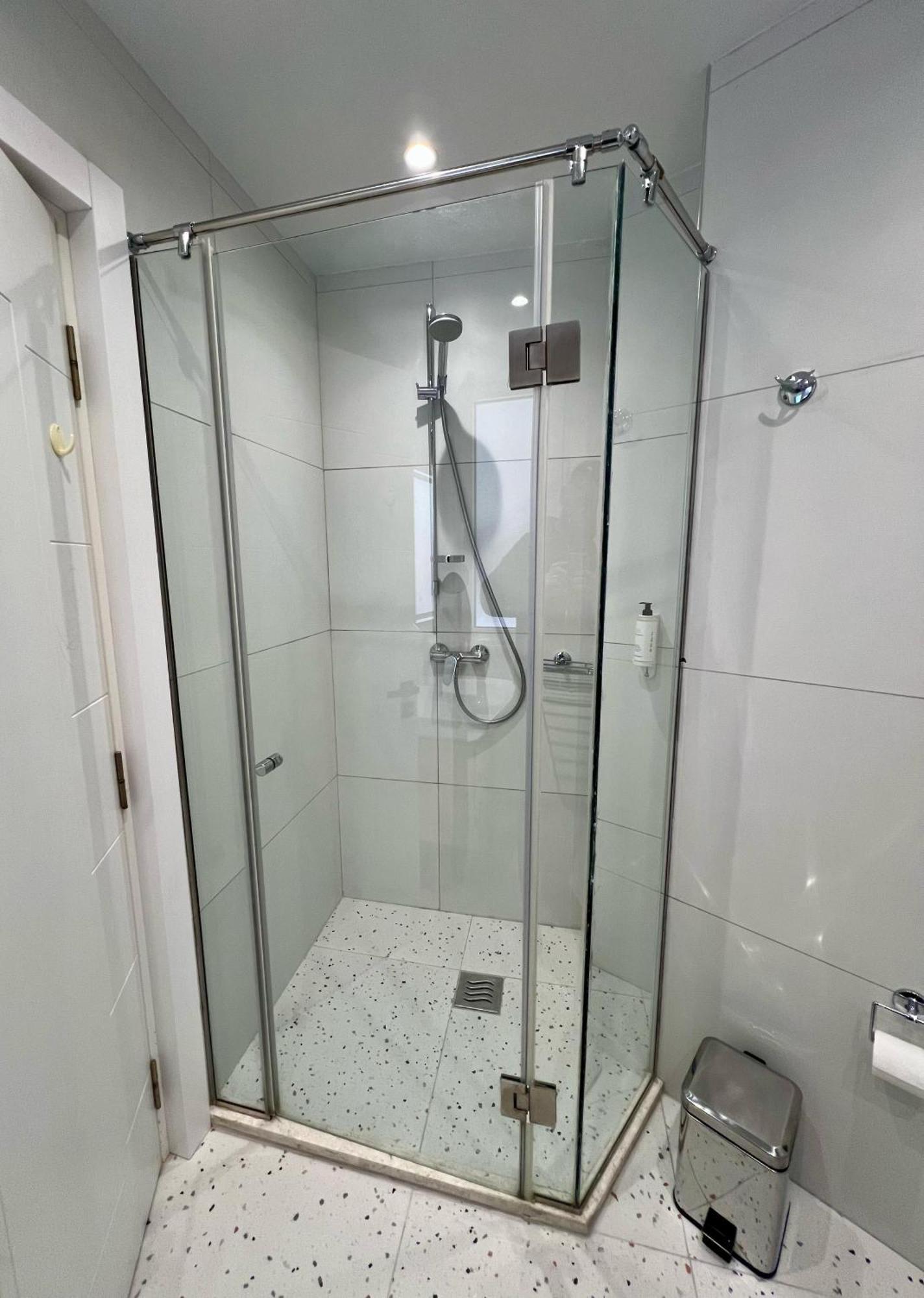 شقة Metropolitan Charm: Cozy 1Br In 7Min To Skanderbeg تيرانا المظهر الخارجي الصورة