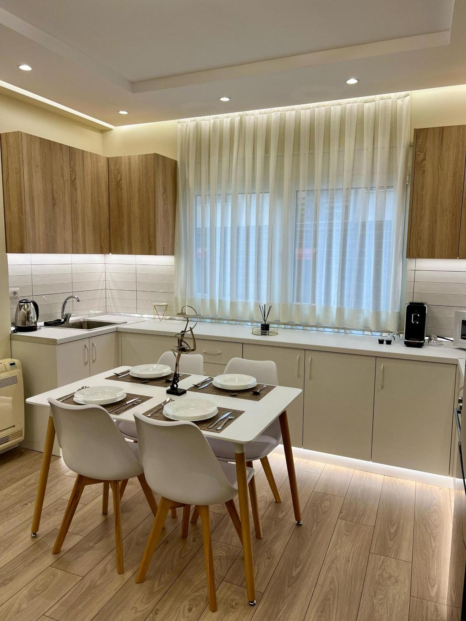 شقة Metropolitan Charm: Cozy 1Br In 7Min To Skanderbeg تيرانا المظهر الخارجي الصورة